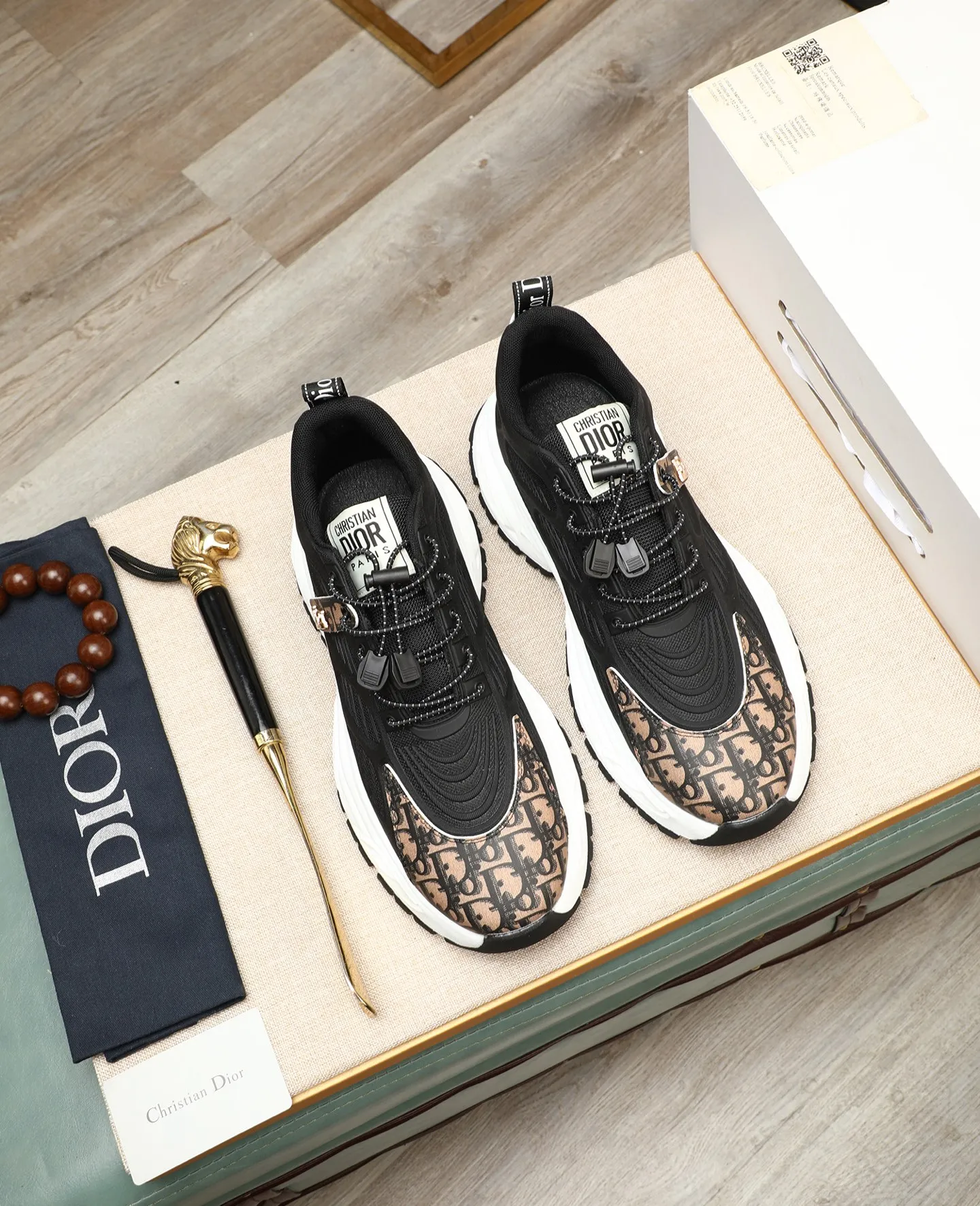 Men's men's shoes💰460 🌹🌹[Dior] 2025 latest model🙈original replica! 👟👟👟You can go to the top-notch workmanship. The upper is made of Italian 🇮🇹imported cowhide. The mesh lining is suitable for travel. The original replica outsole makes it suitable for all kinds of travel, showing low-key luxury. Let quality speak for itself. Color: Size: 38-44